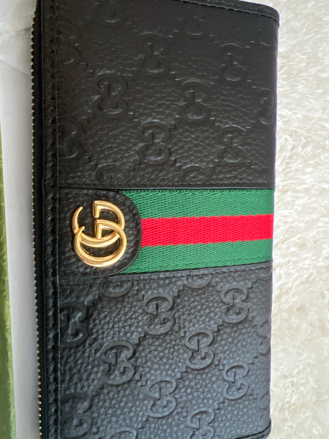 Gucci Black Leather Zip Around Wallet - photo 2