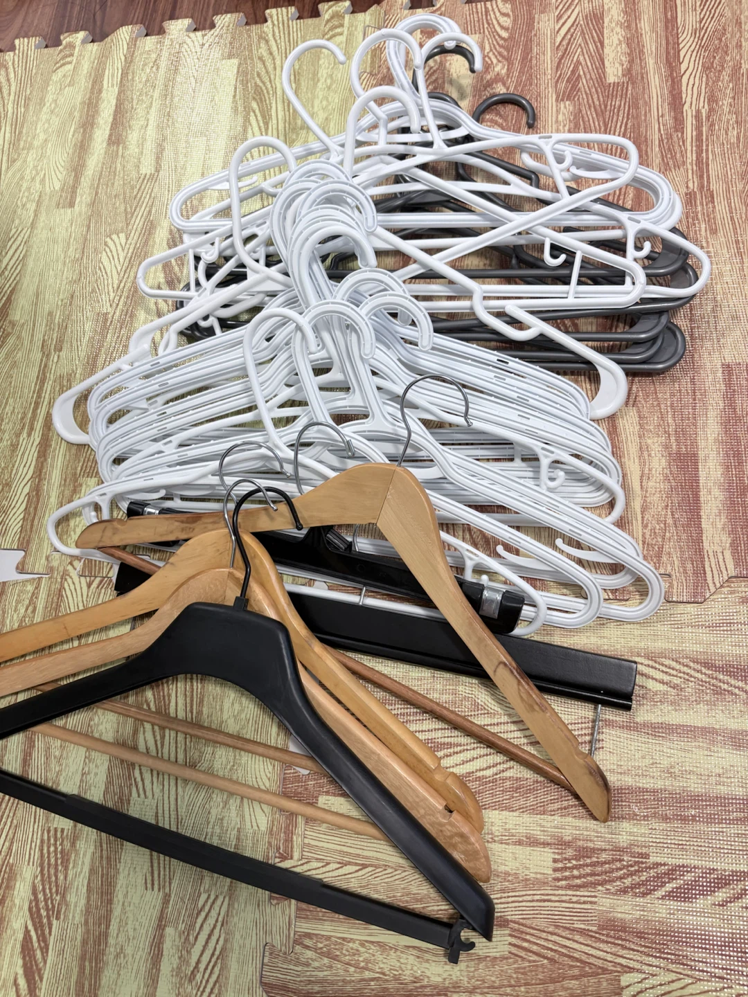 30 Clothes Hangers