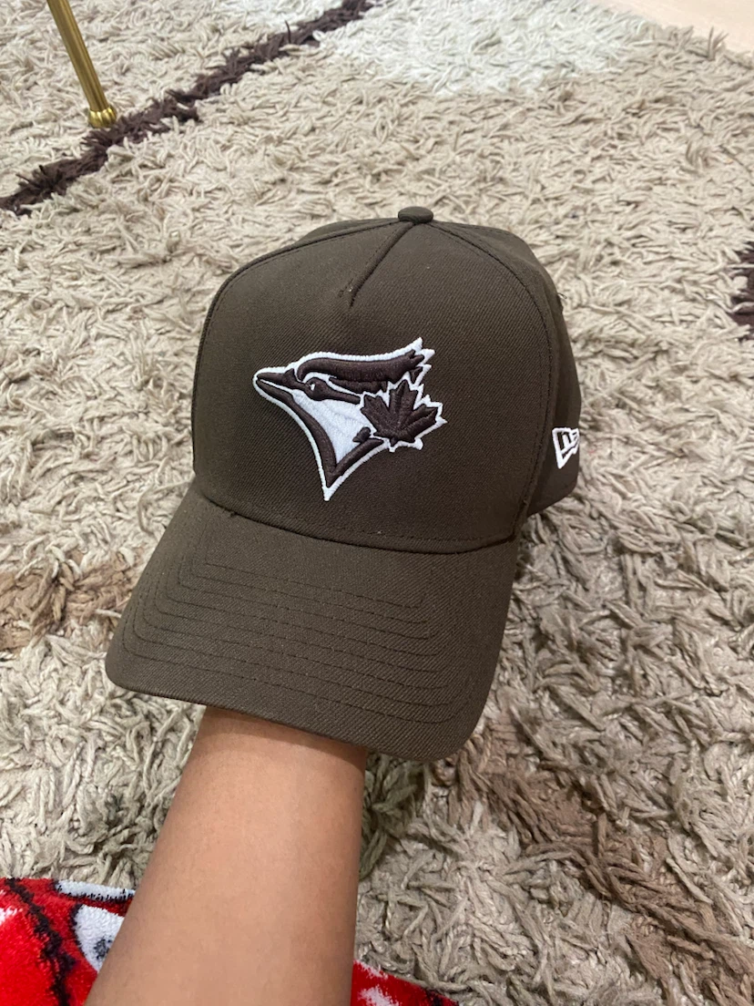 Brand new Toronto Blue Jays New Era 9FORTY Baseball Cap