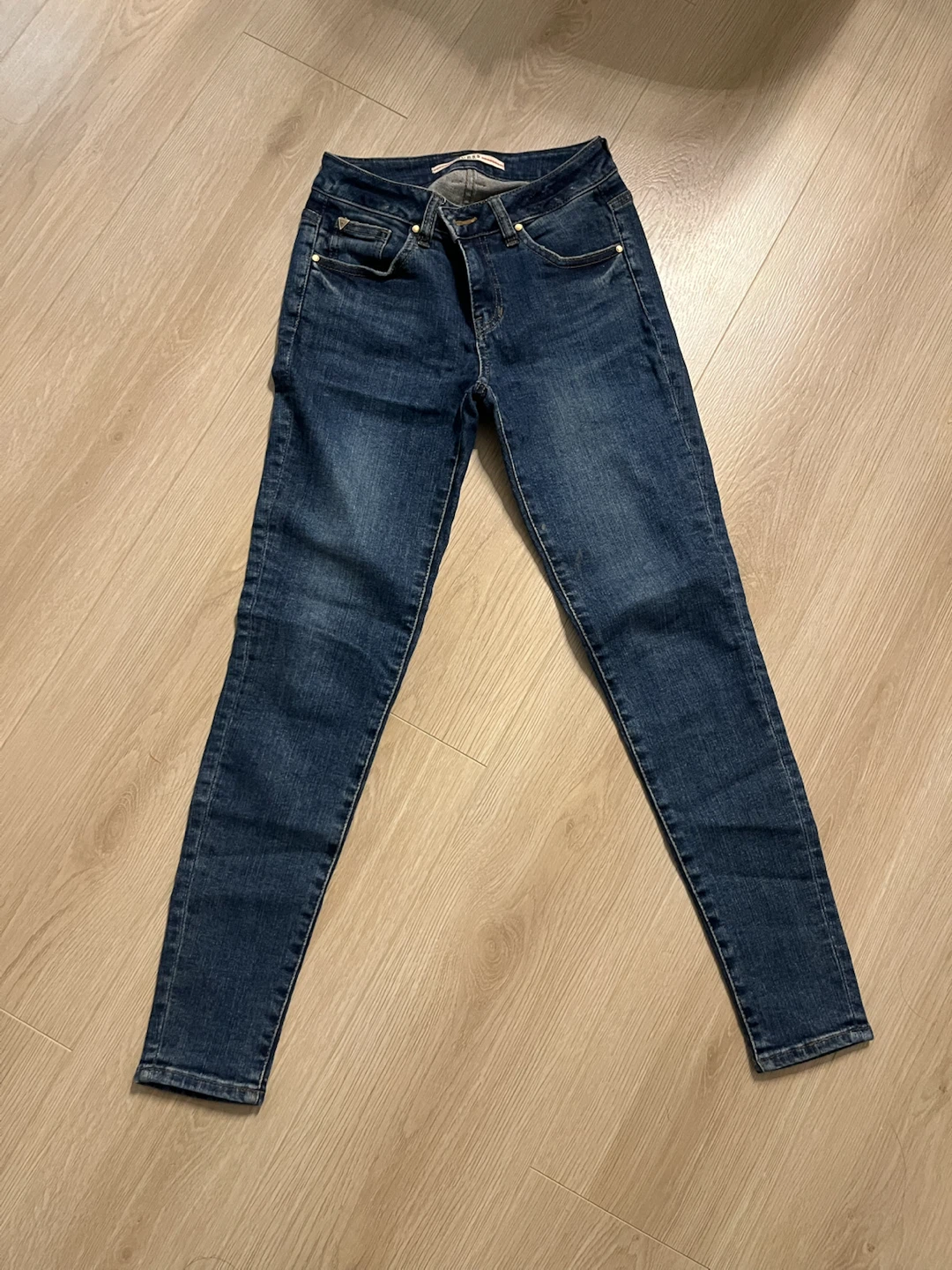 Guess Jeans Women's Skinny Jeans