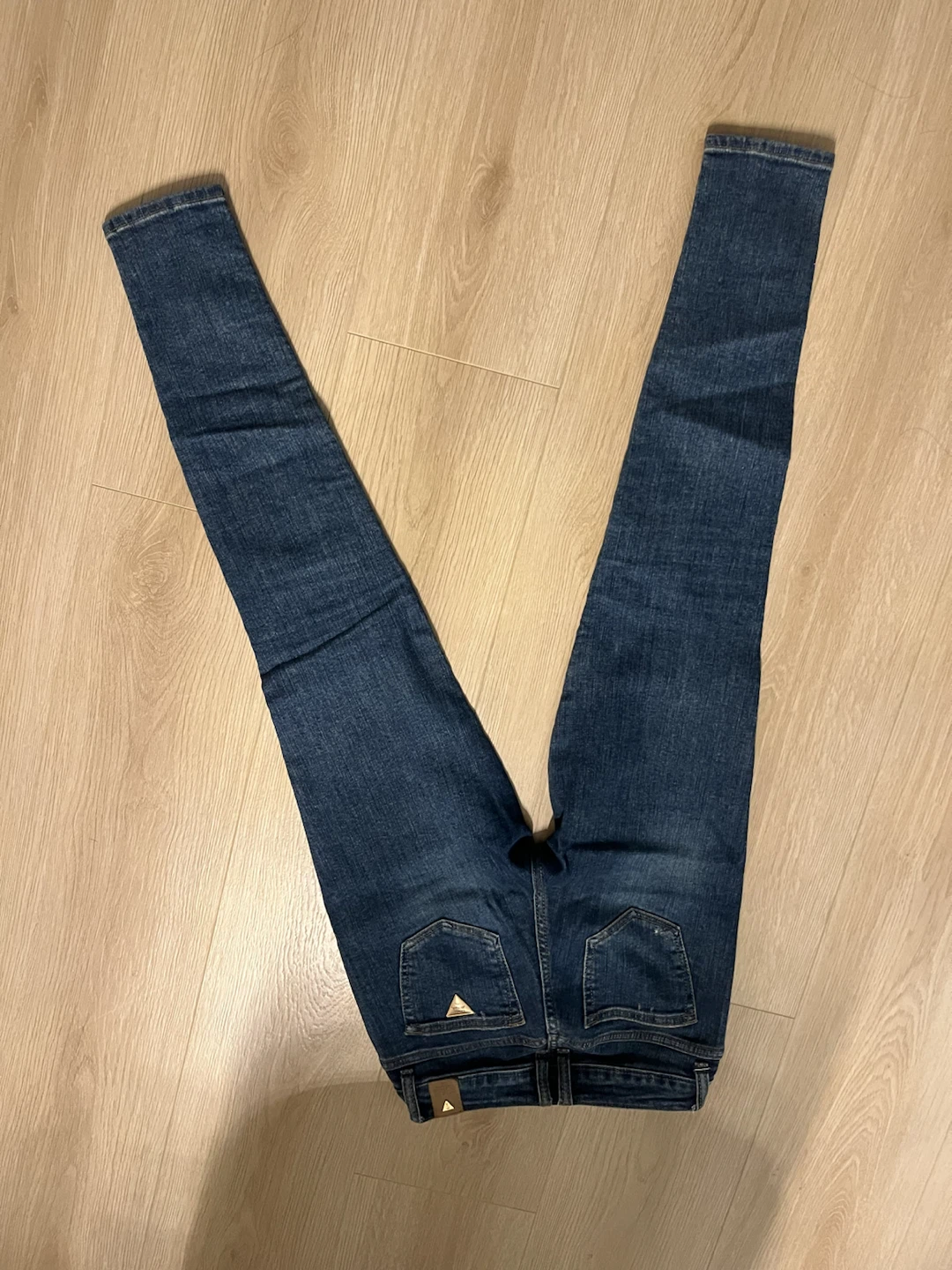 Guess Jeans Women's Skinny Jeans - photo 2