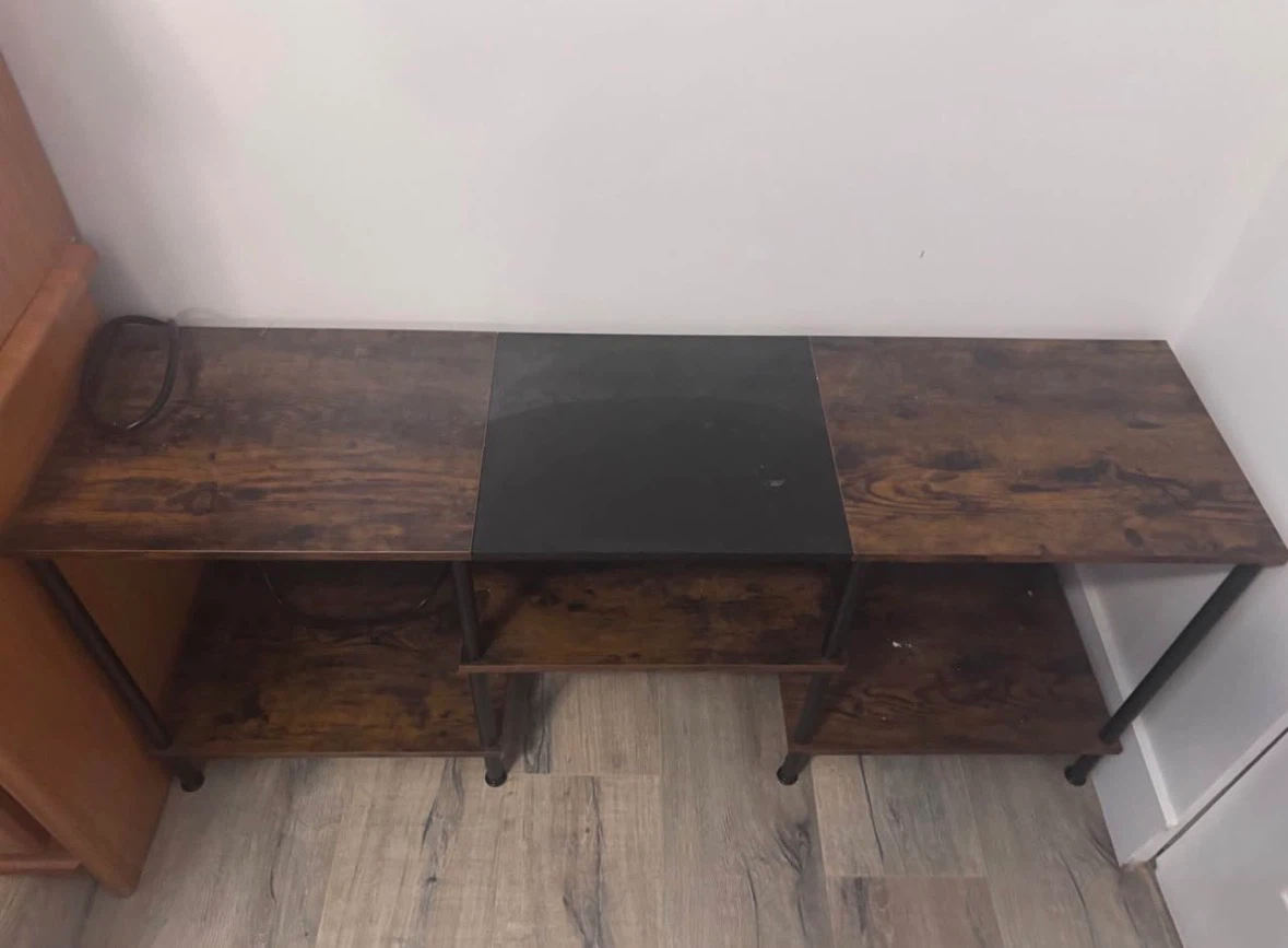 TV Stand (Up to 90”)