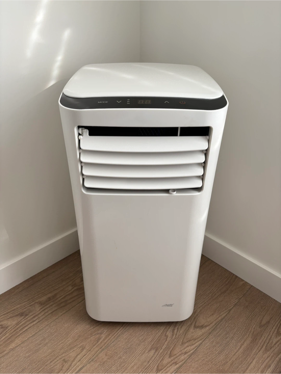 Arctic King Portable Air Conditioner (8,000 BTU/h)