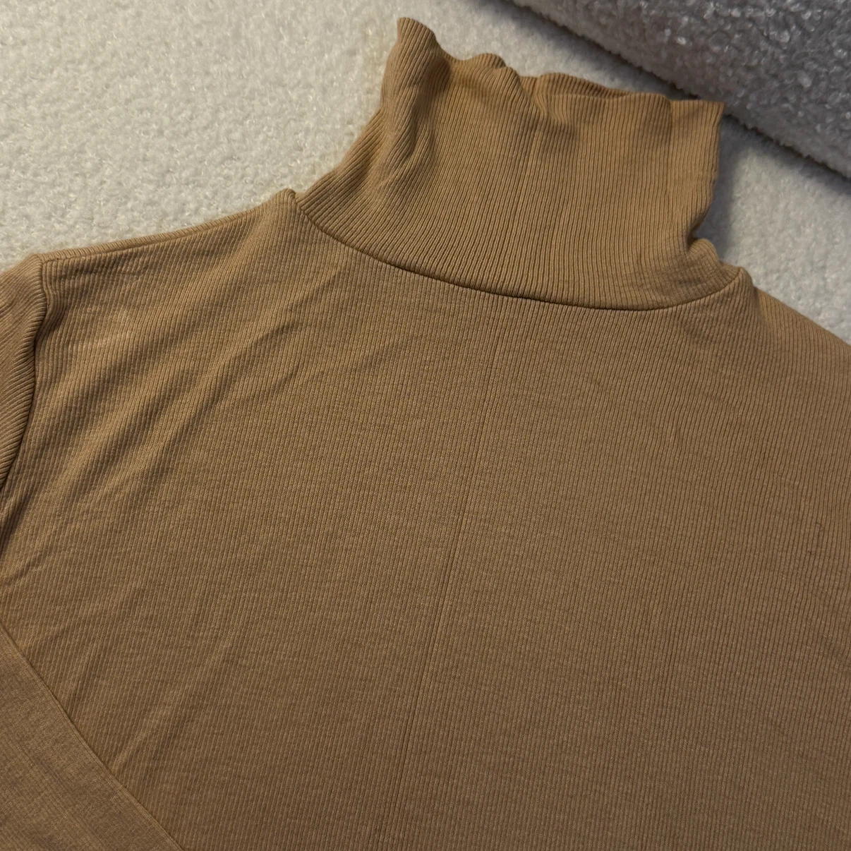 Half turtleneck beige shirt S - photo 2