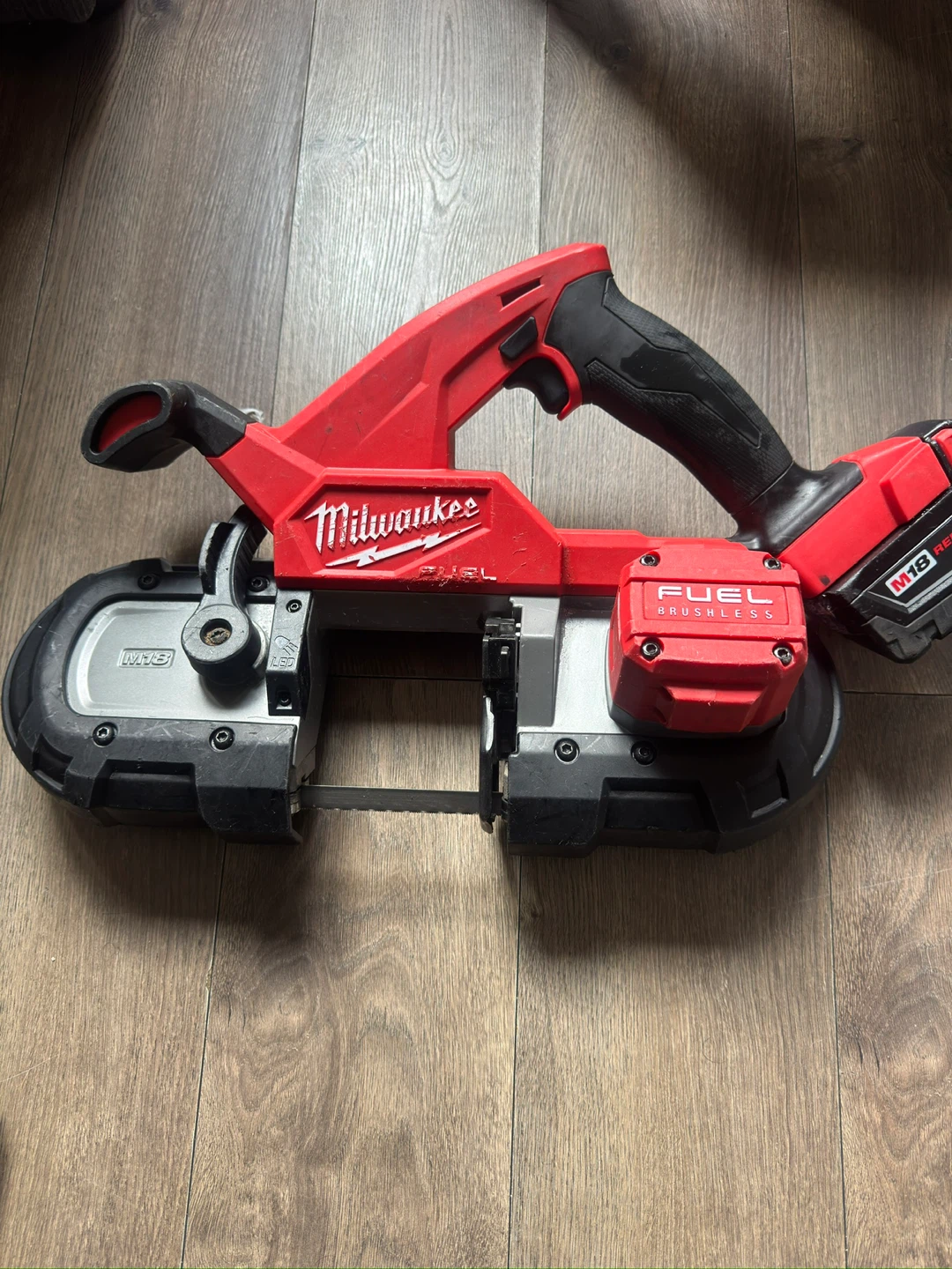 Milwaukee M18 FUEL Cordless Deep Cut Band Saw