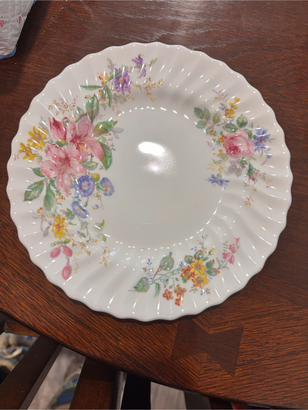 ARCADIA Royal Doulton Bone China -discontinued pattern