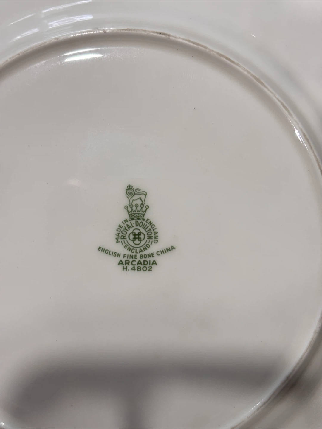 ARCADIA Royal Doulton Bone China -discontinued pattern - photo 2