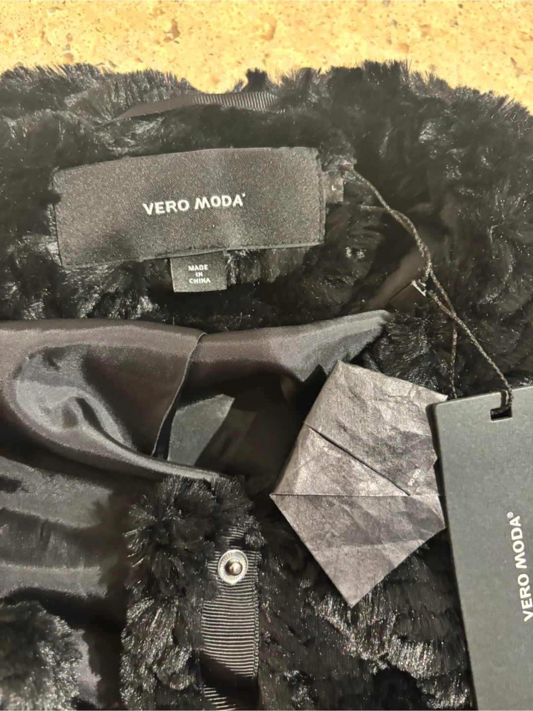 Vero Moda Black Faux Fur Jacket - photo 2