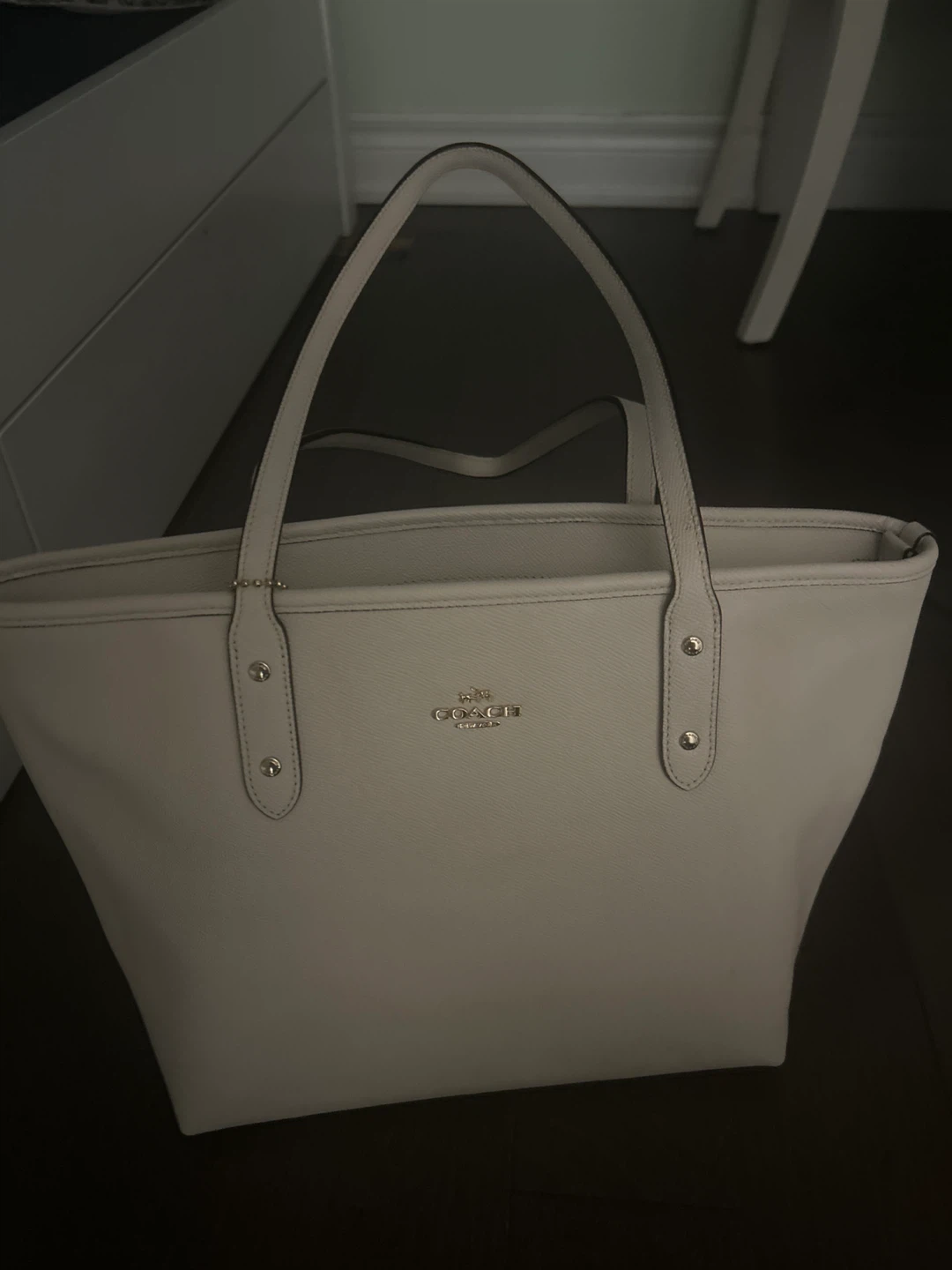 Coach city zip tote bag