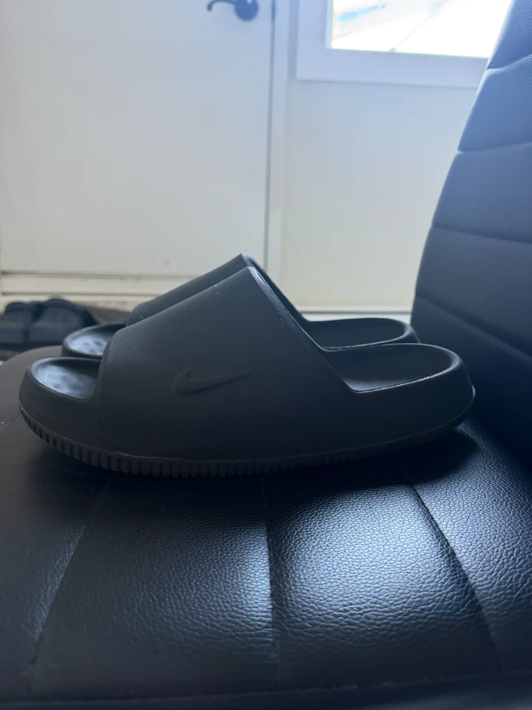 Nike calms 2.0
