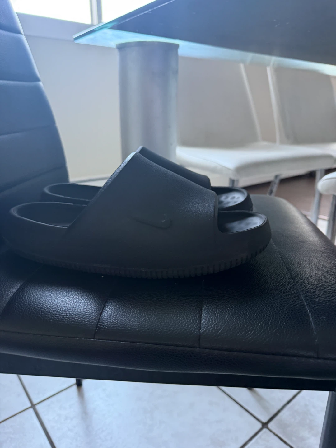 Nike calms 2.0 - photo 3