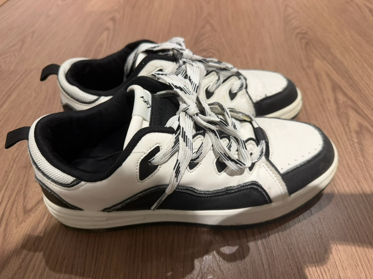 White and Black Men Sneakers - photo 2