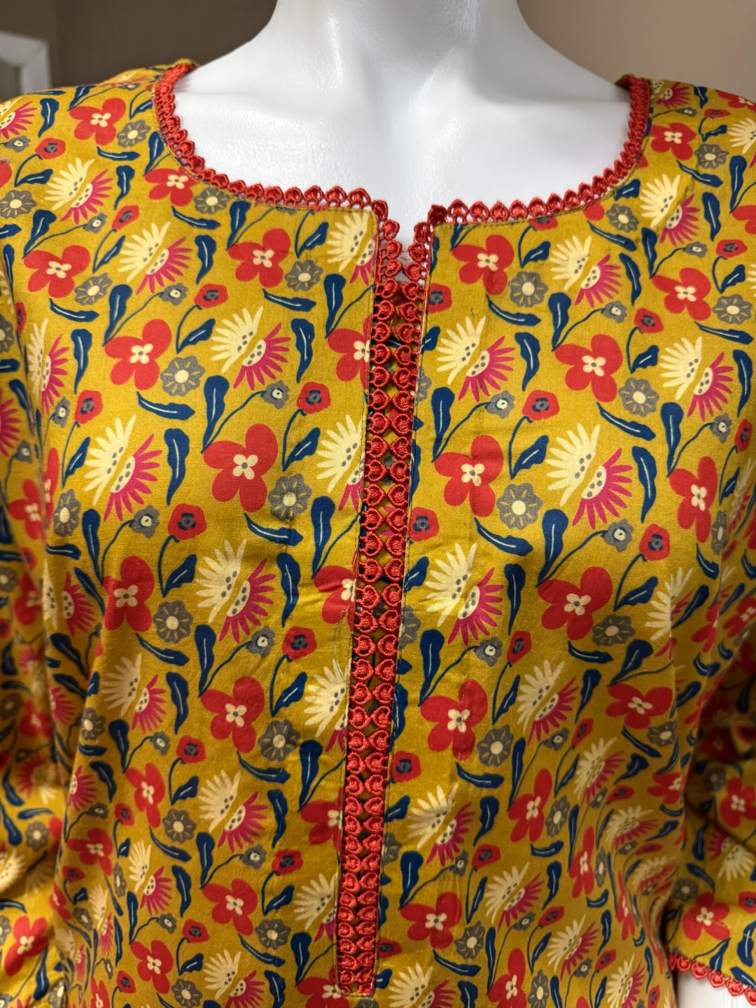 Pakistani lawn tailor stitch 2piece dress/cordset - photo 4