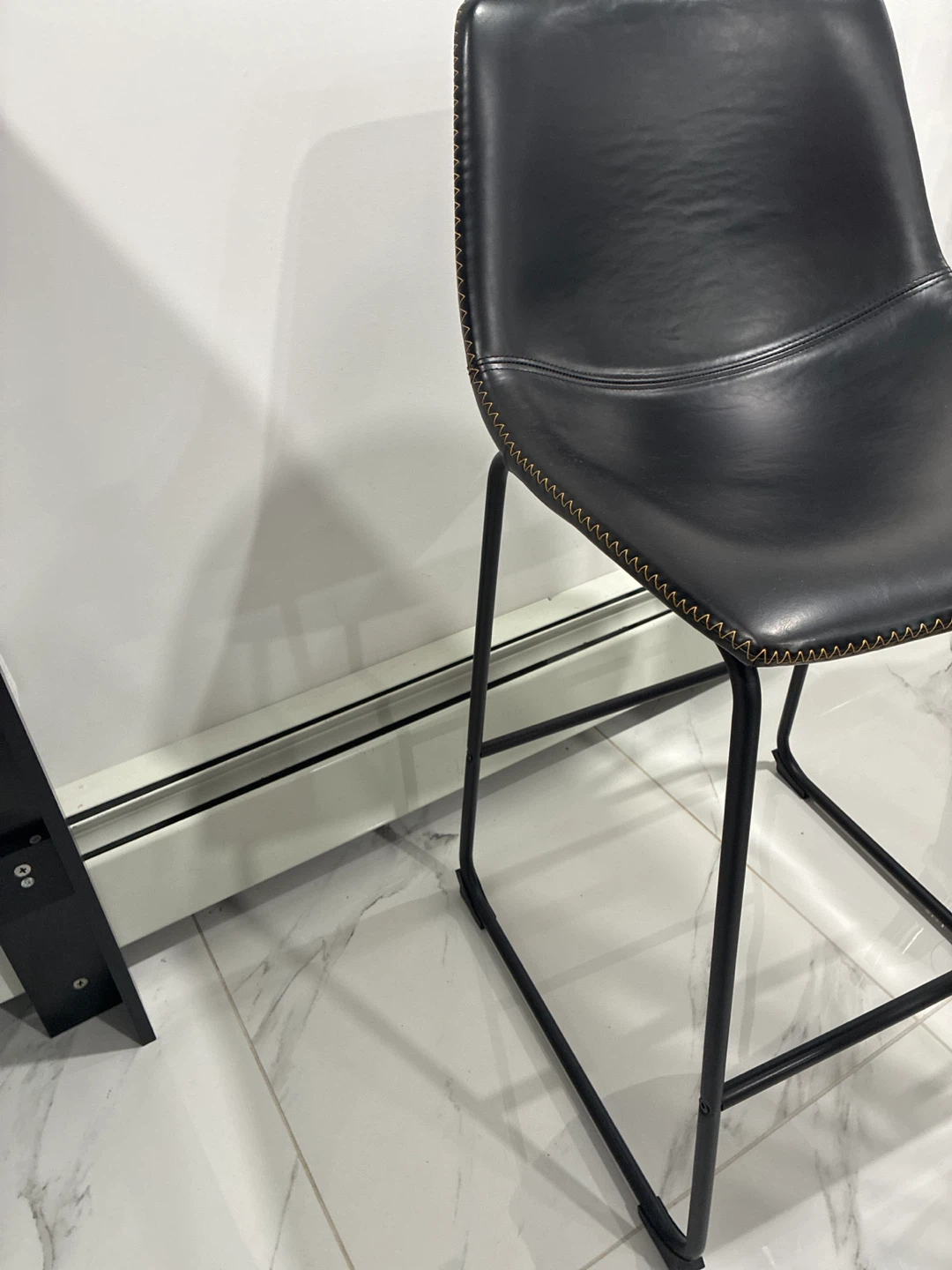 Set of 2 high chairs  Black Faux Leather - photo 2