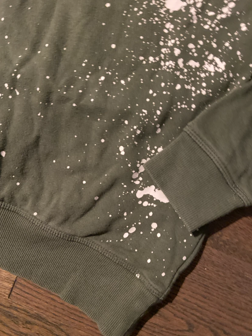 EUC: H&M Stay Chill Graffiti Graphic Sweatshirt Size 12-14Y - photo 4