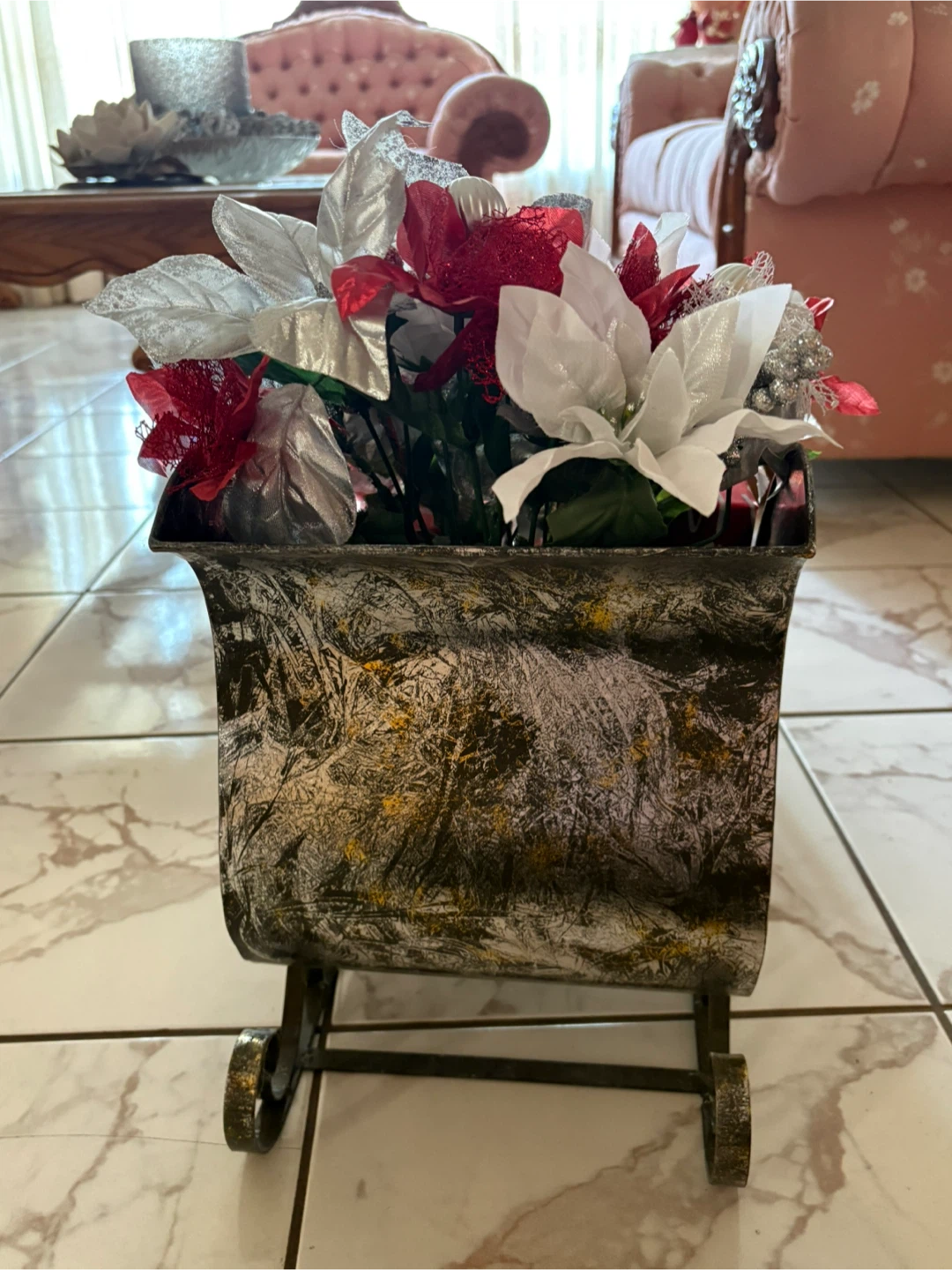 Christmas Sleigh with Decorations - photo 4