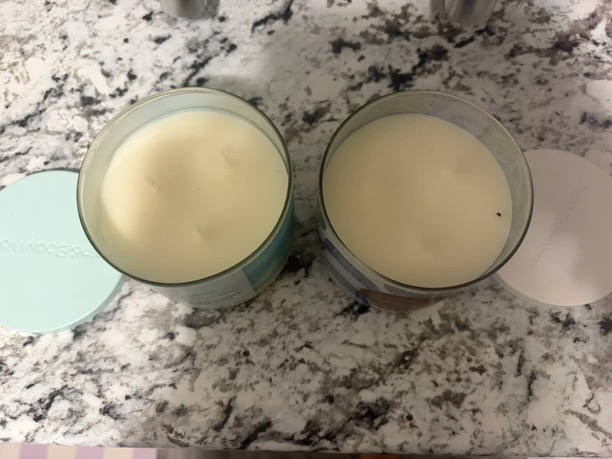 Bath and Body Works 3 Wick Candles - photo 2