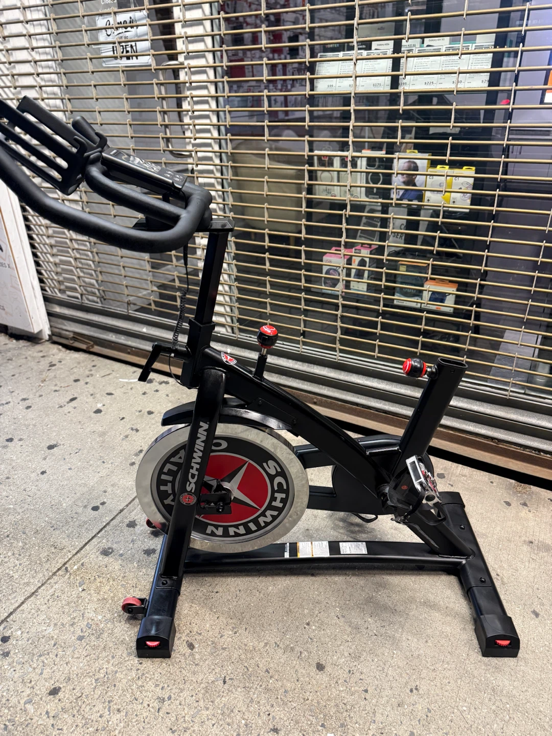 Schwinn IC3 Indoor Cycling Bike