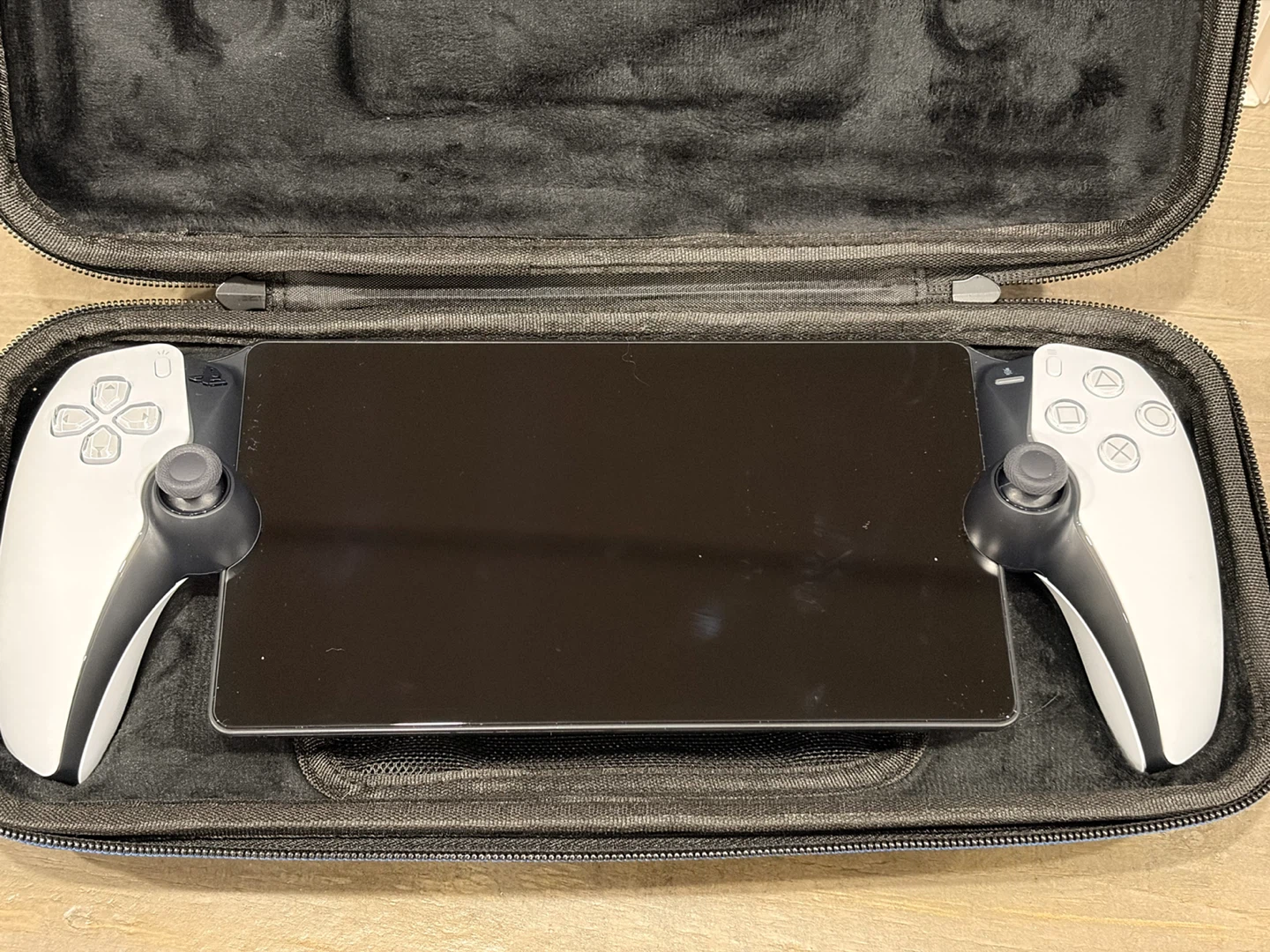 Sony PlayStation Portal - photo 2