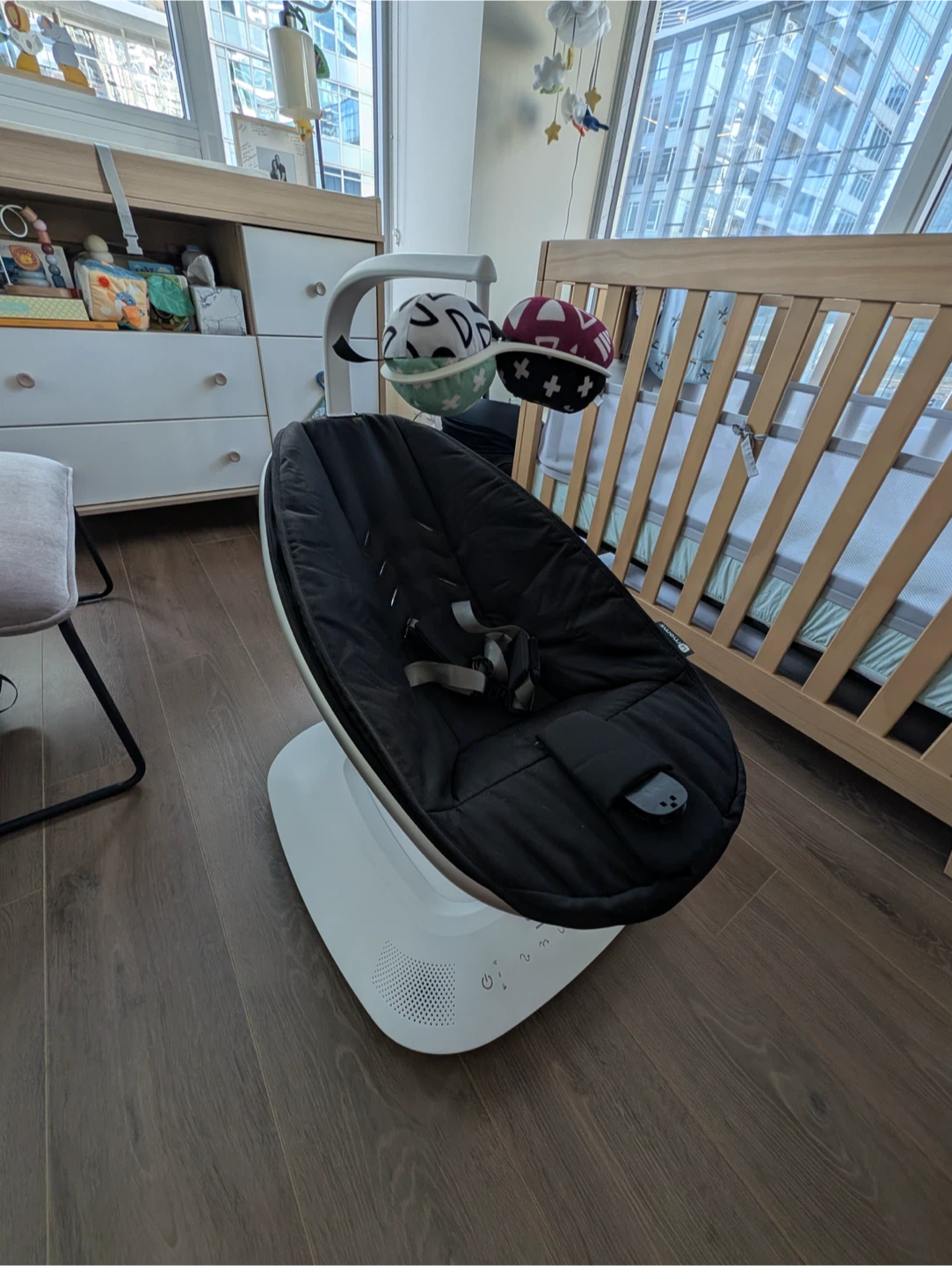 4moms mamaRoo Baby Rocker