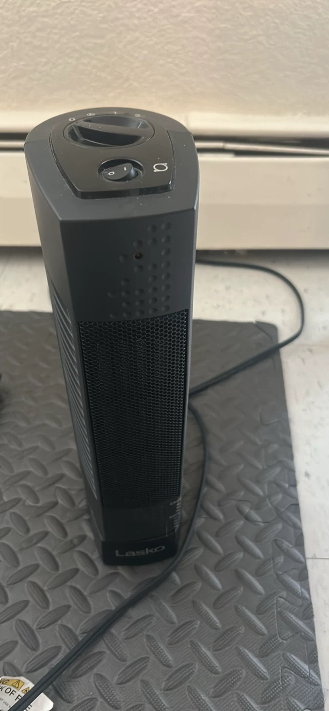 Lasko black oscillating ceramic tower heater