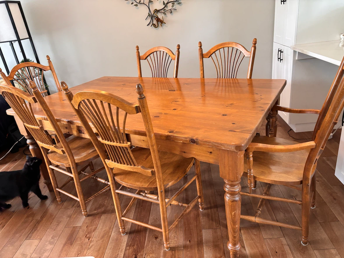 Mennonite made Solid wood dining table and 6 chairs set