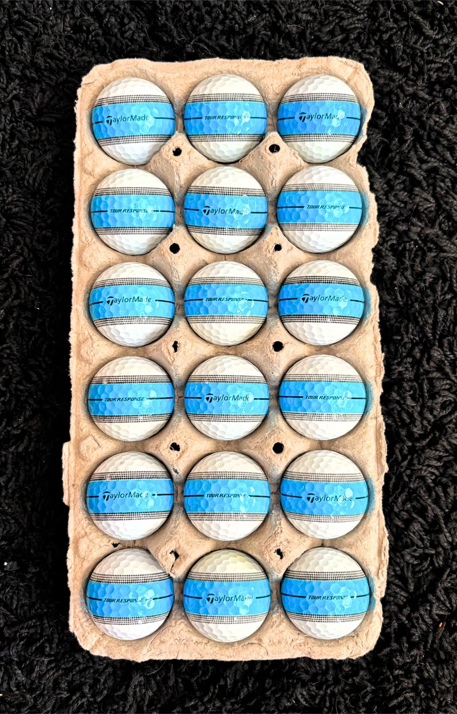 18 Taylormade Tour Response Stripe Golf Balls - photo 2