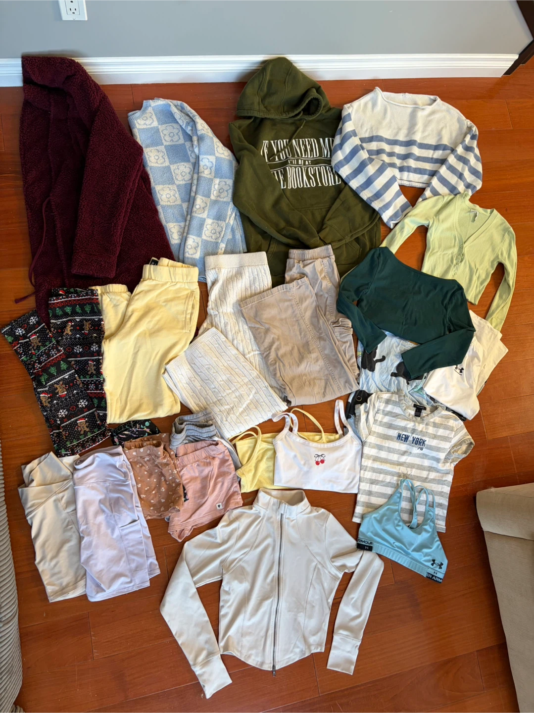 Girls lot of clothes, size 8-12