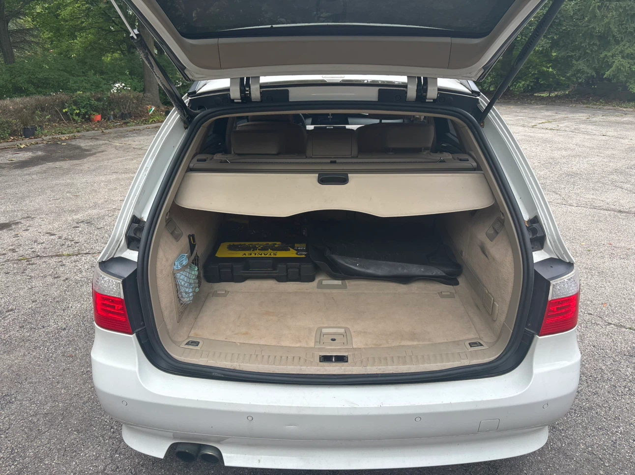 2010 BMW 535XI wagon - photo 5