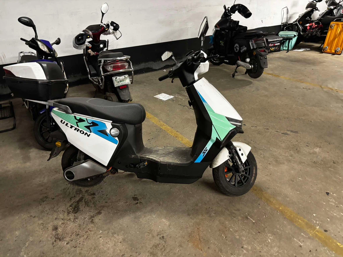 Ultron scooter - photo 2