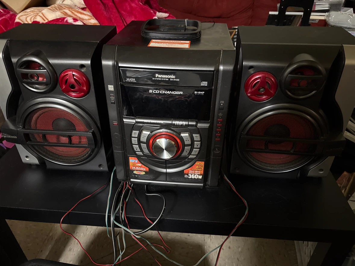 Panasonic SA-AK330 5-CD Changer Stereo System with MP3 and 360W