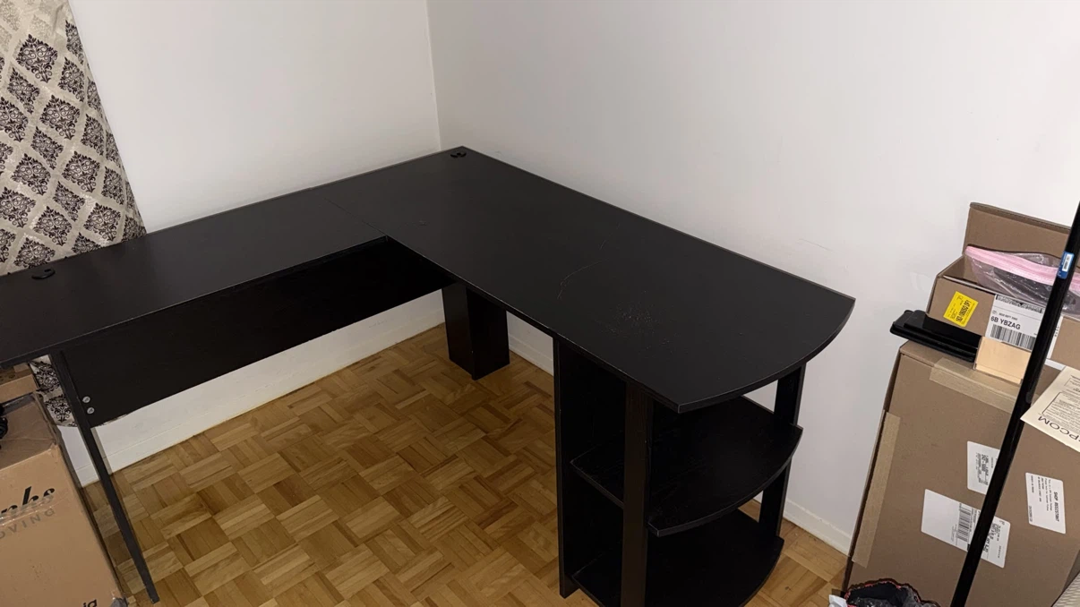 ✨ Spacious L-Shaped Desk - photo 2