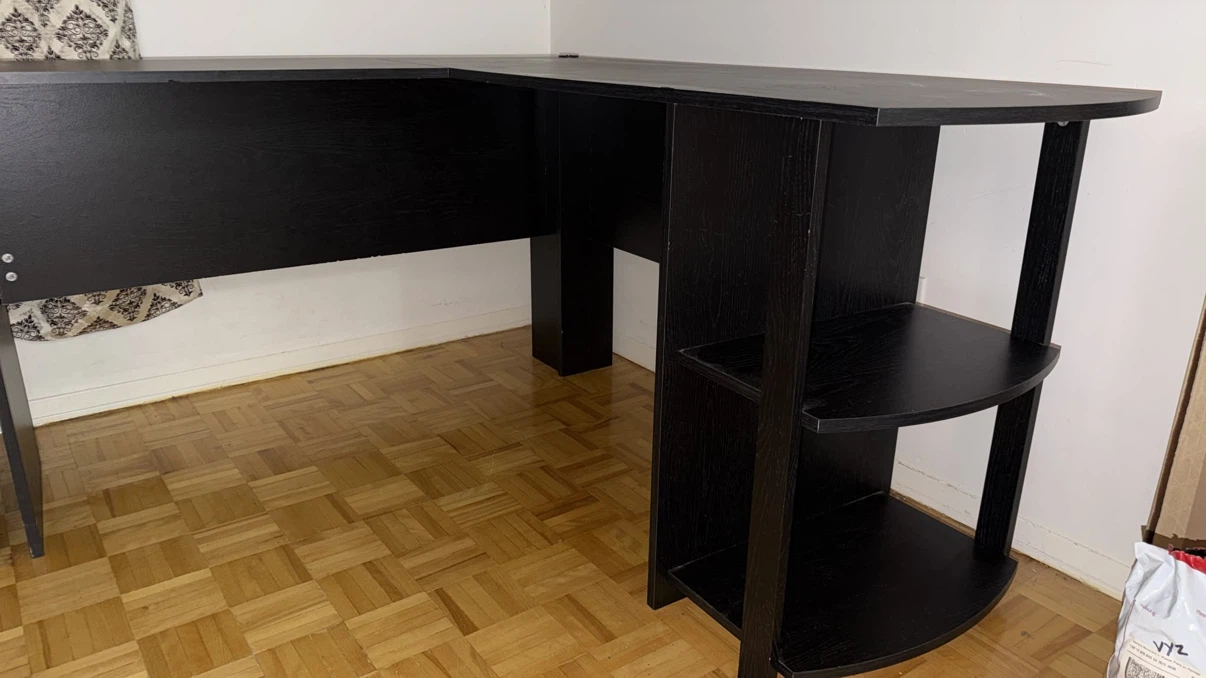 ✨ Spacious L-Shaped Desk - photo 3
