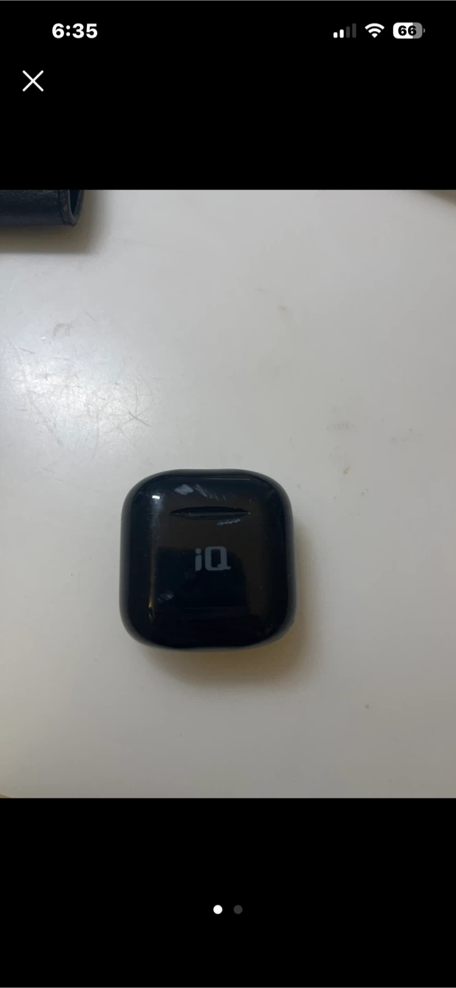 iQ Black Wireless Earbud Case