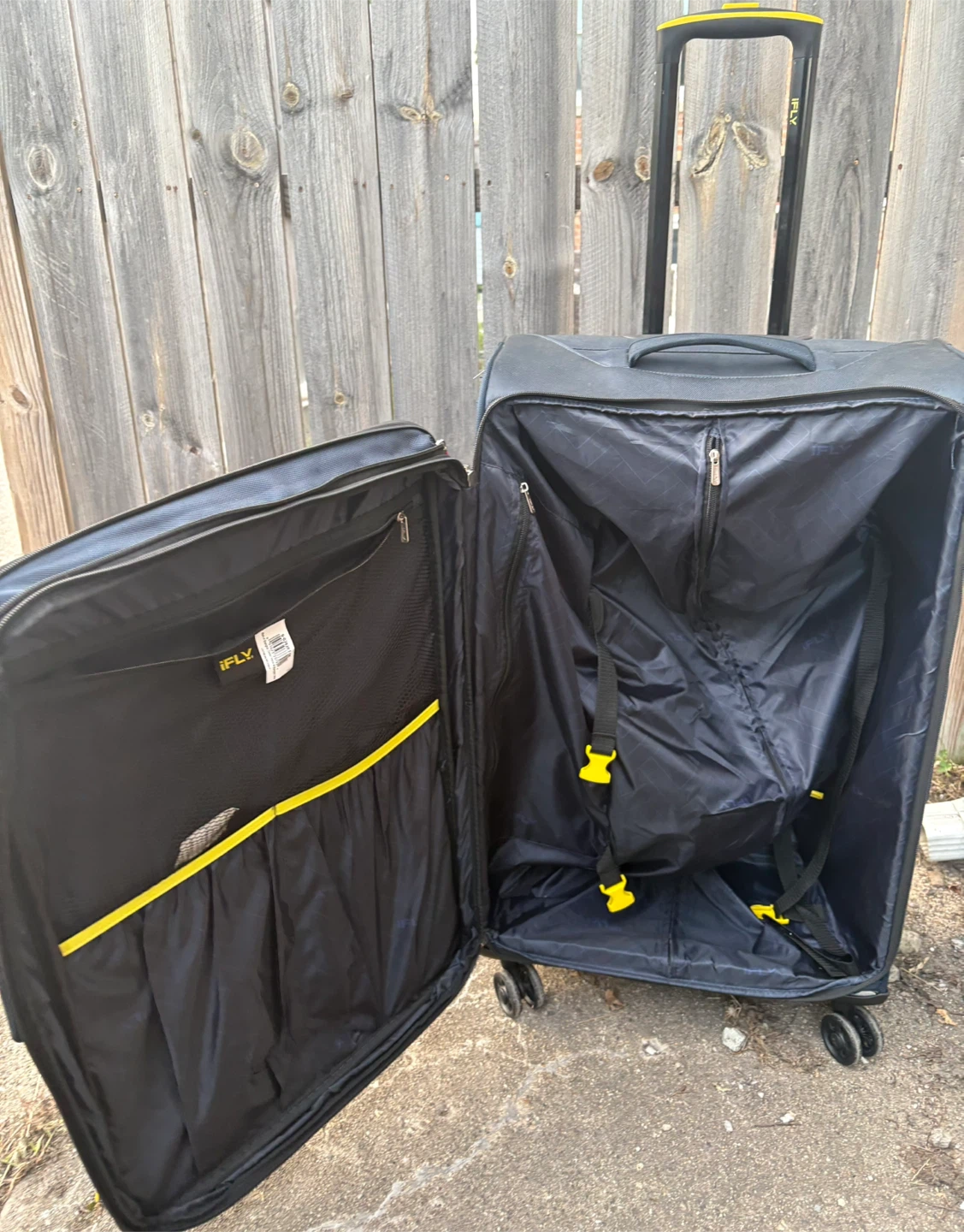 iFLY Large Softside Spinner Suitcas - photo 2