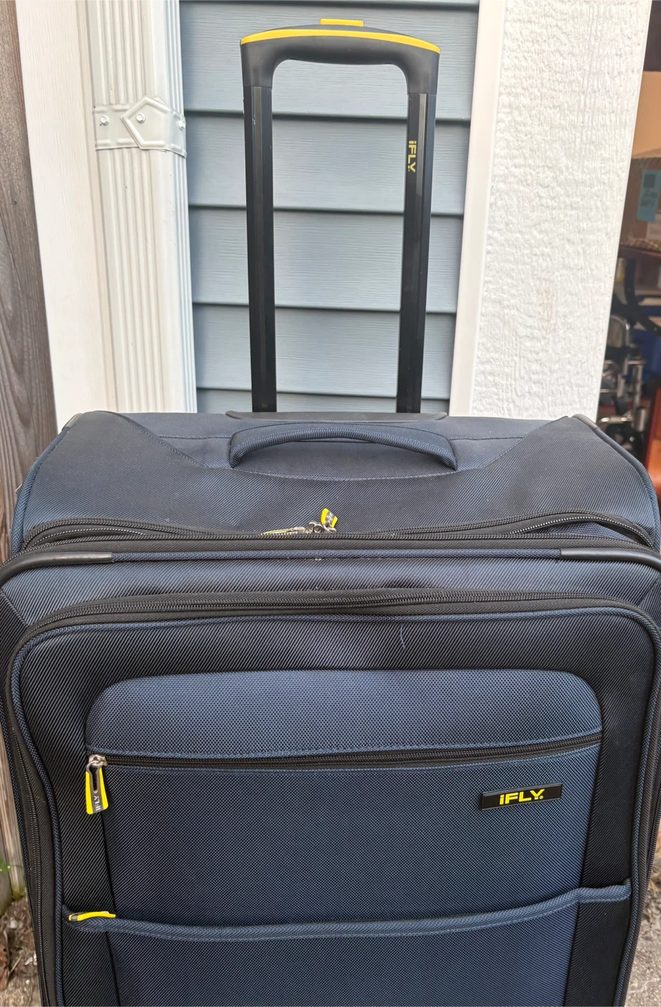 iFLY Large Softside Spinner Suitcas - photo 3