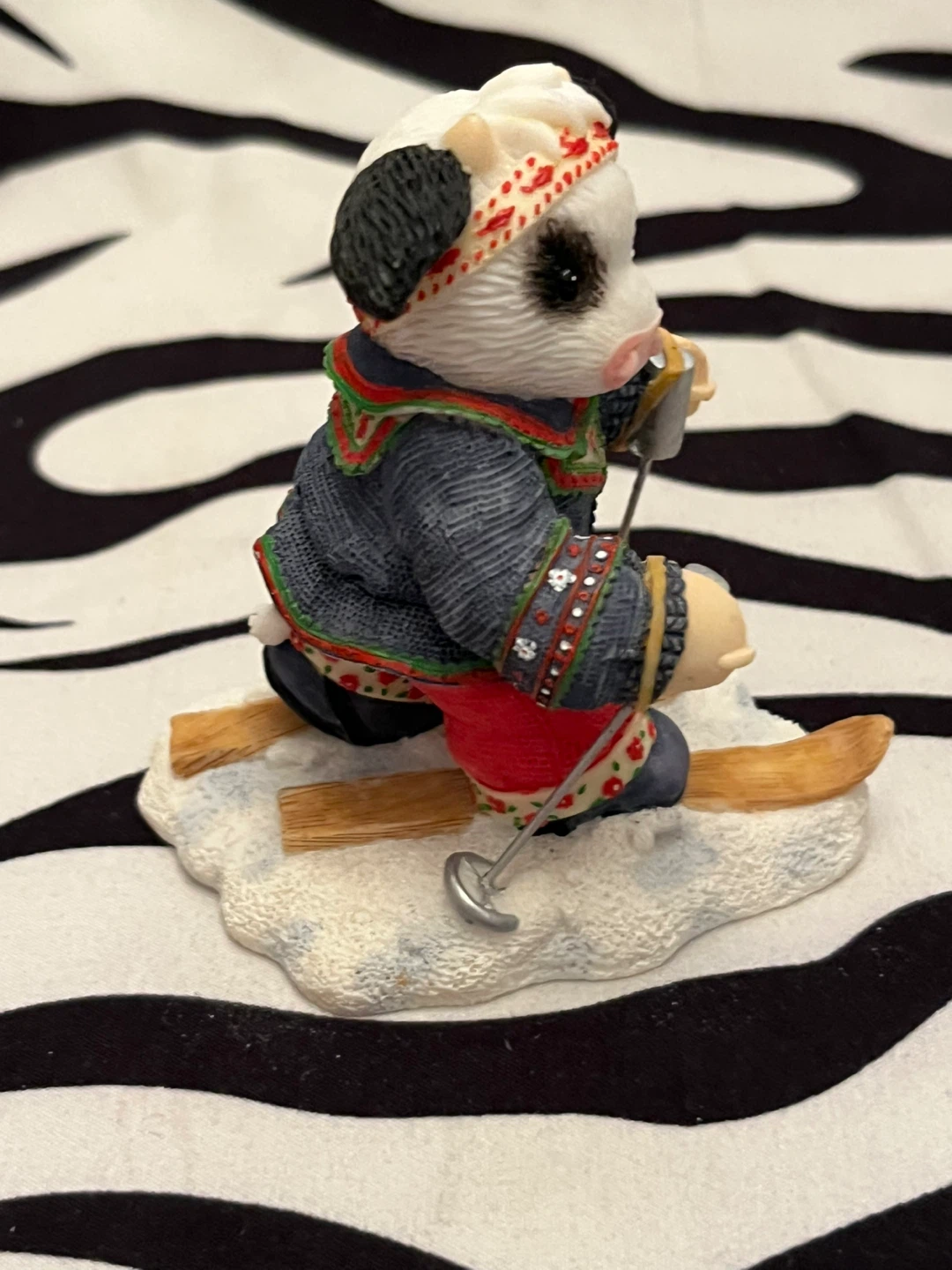 🐮 Mary's Moo Moos "I'd Cross Any Country to Get to Moo" figurine - photo 4