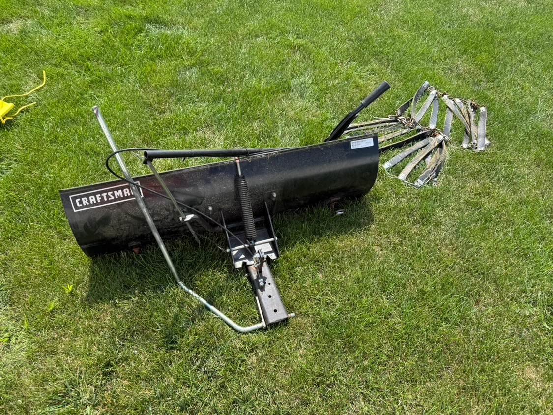 Craftsman Snow Plow Blade Assembly - photo 2