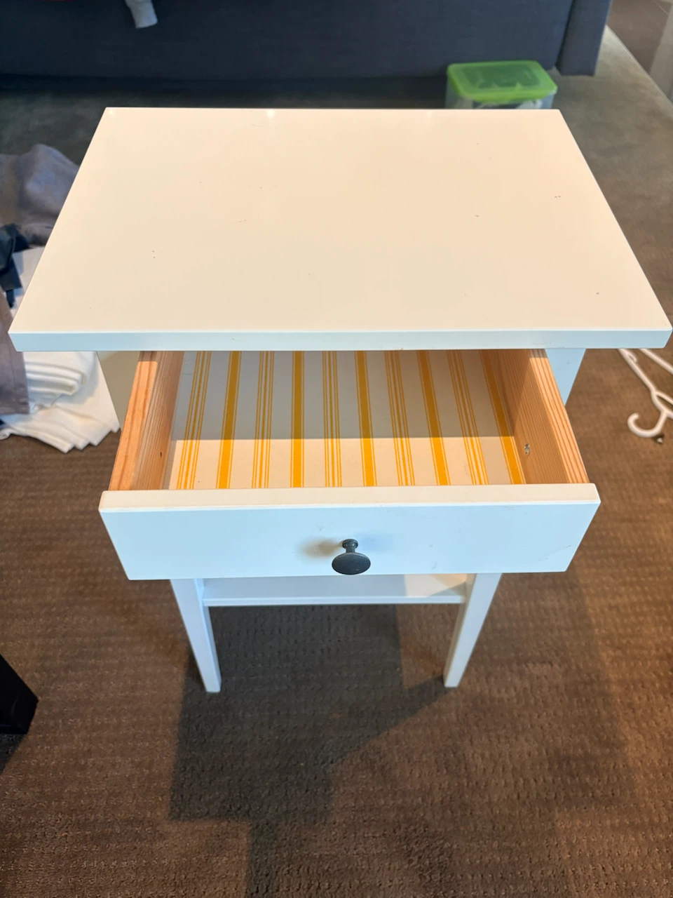 IKEA Hemnes Bedside Table White - photo 2