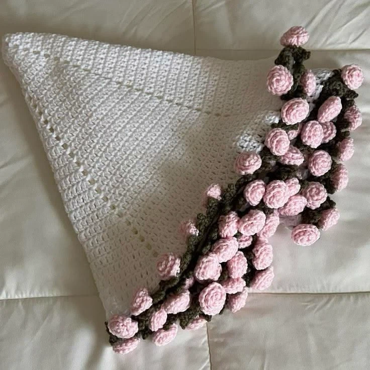 🌹🧸Rose Bouquet Blankets🧸🌹
