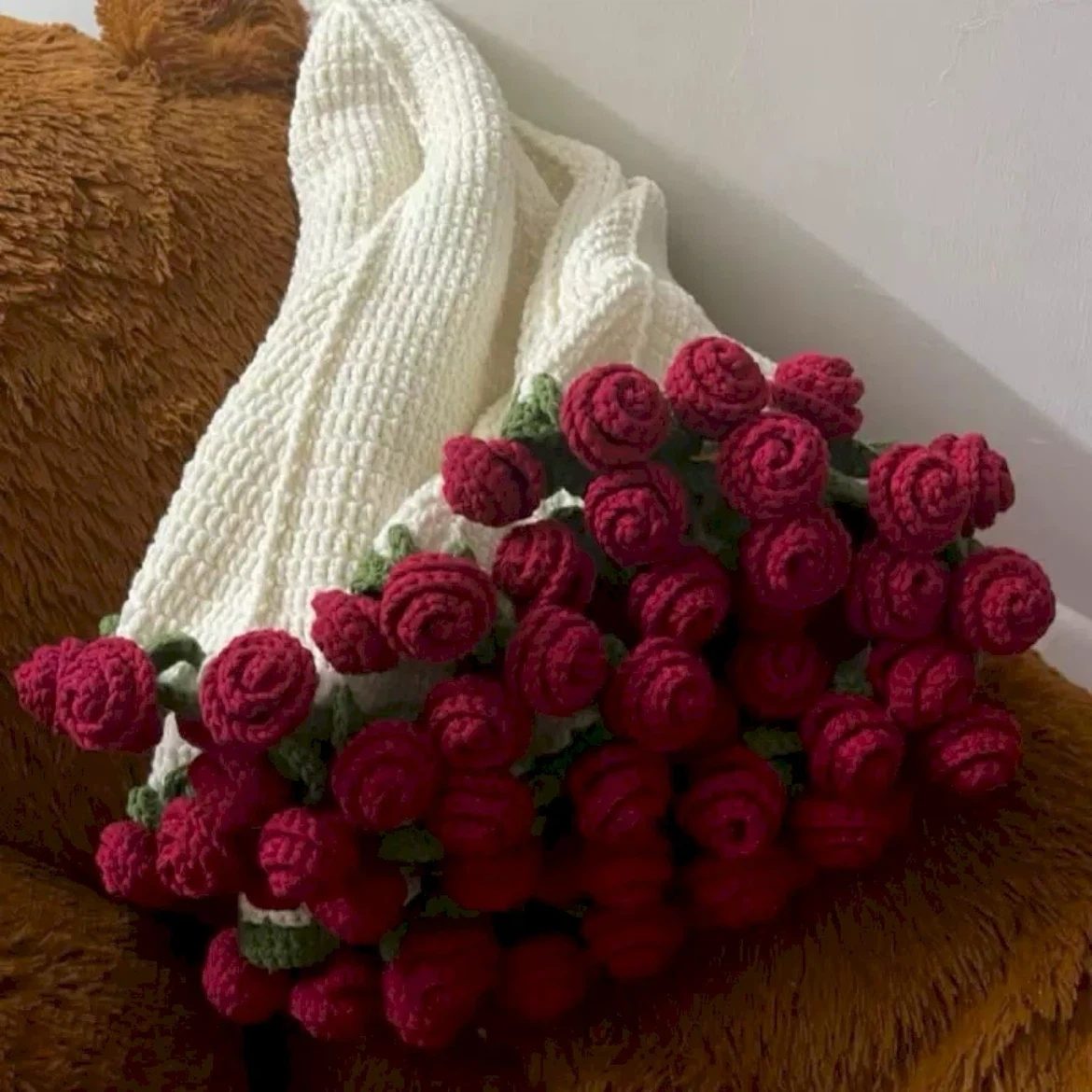 🌹🧸Rose Bouquet Blankets🧸🌹 - photo 5