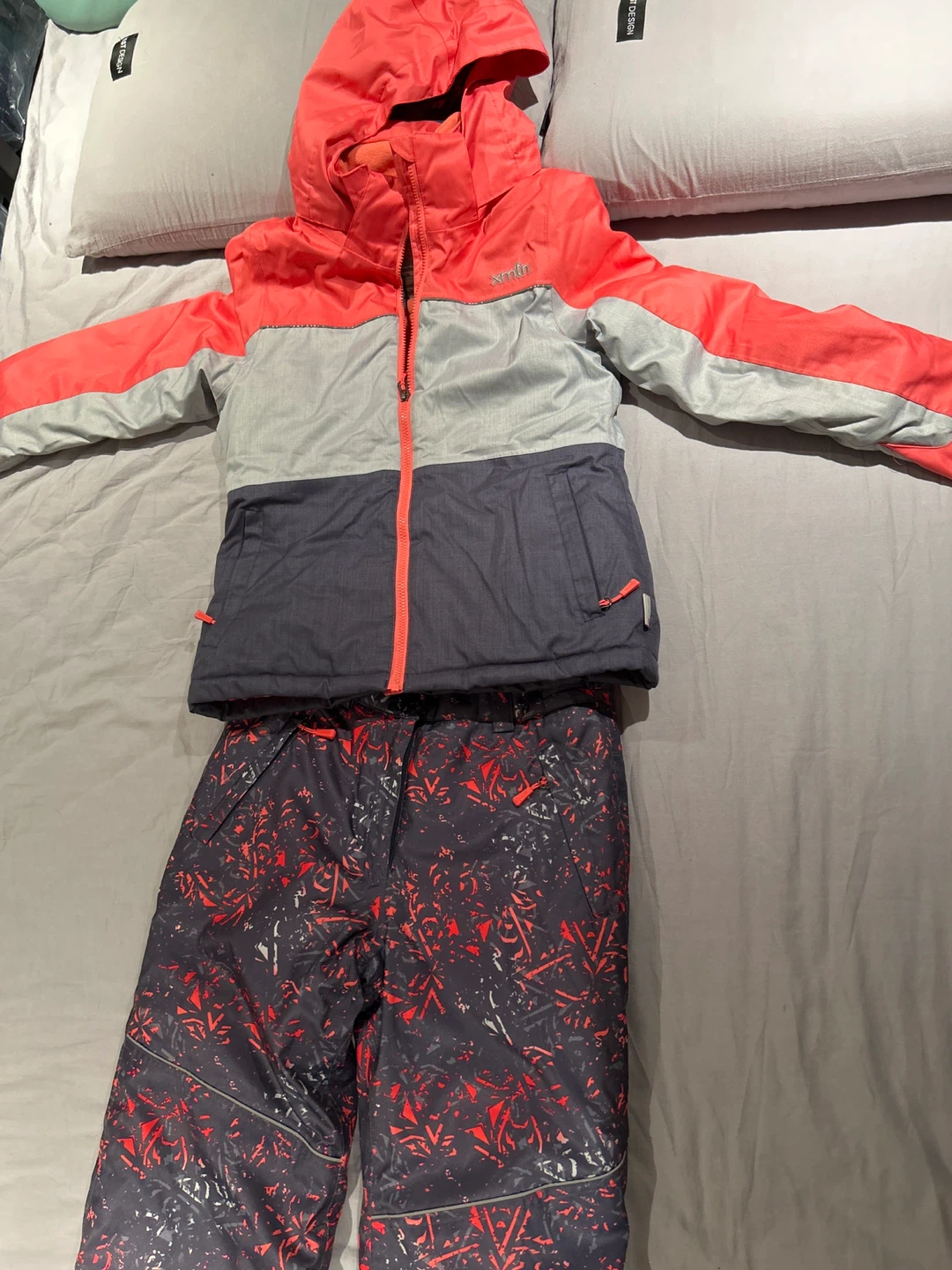XMTN Kids Winter Jacket and Snow Pants Set