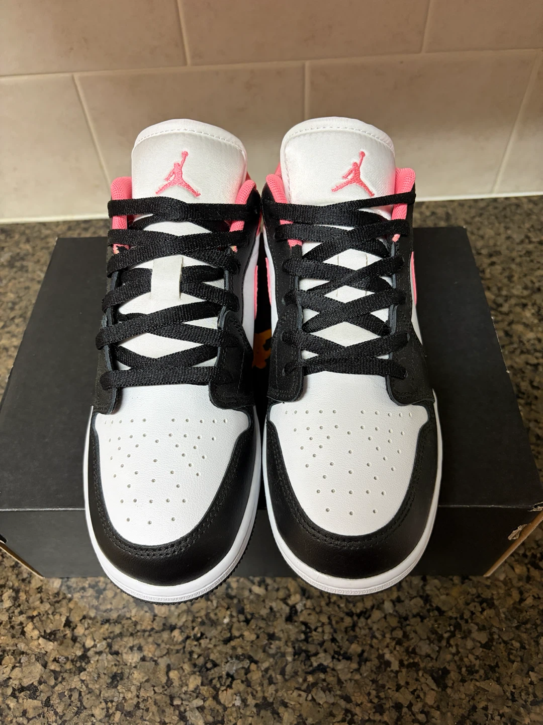 Air Jordan 1 Low Size 6 Women