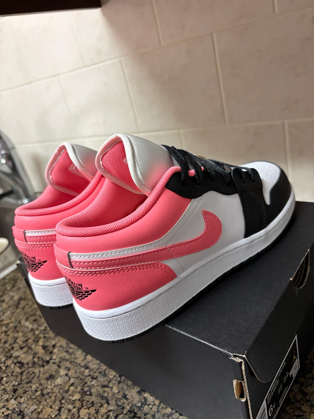 Air Jordan 1 Low Size 6 Women - photo 3