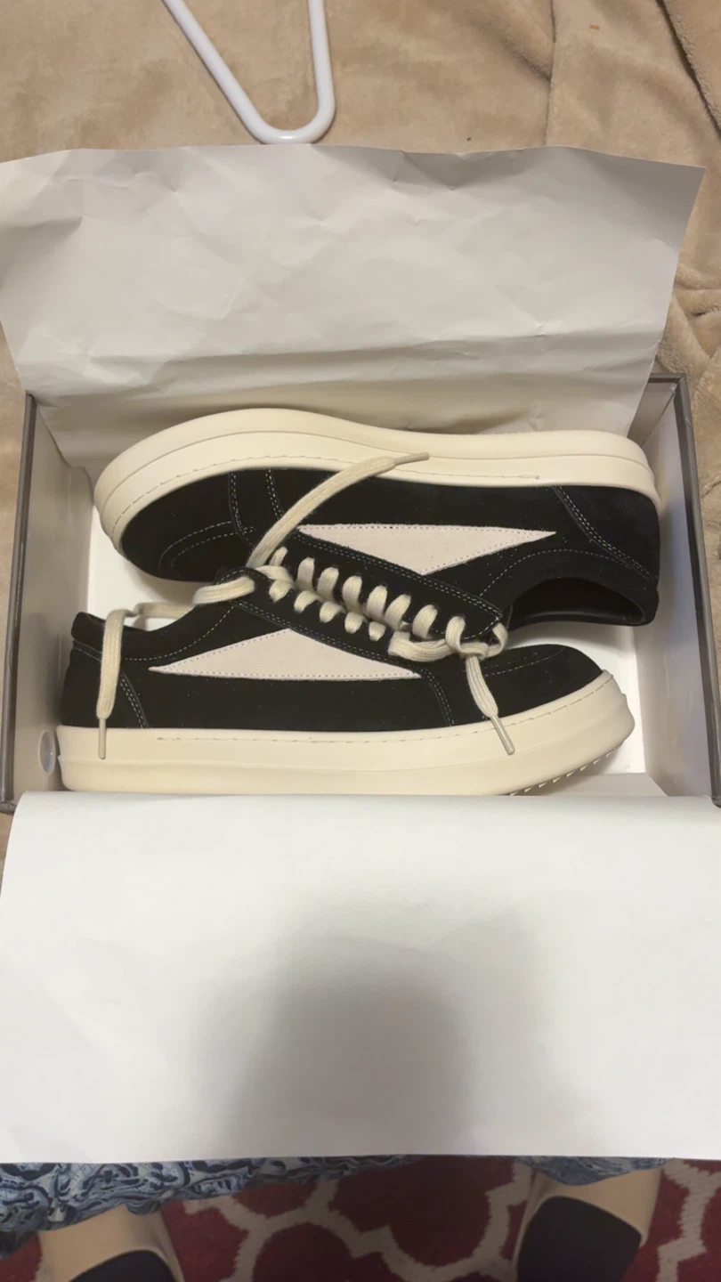 Rick Owens Low Top Sneakers