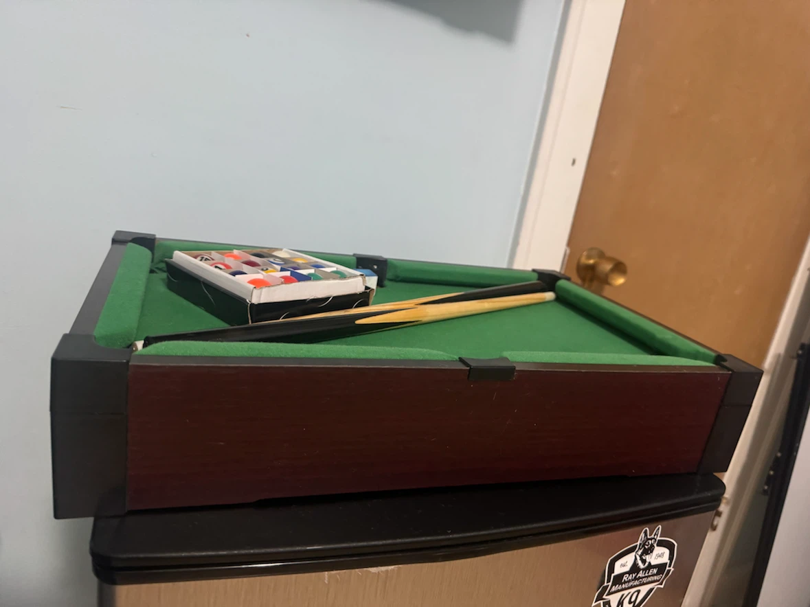 Mini Tabletop Pool Table Set - photo 3