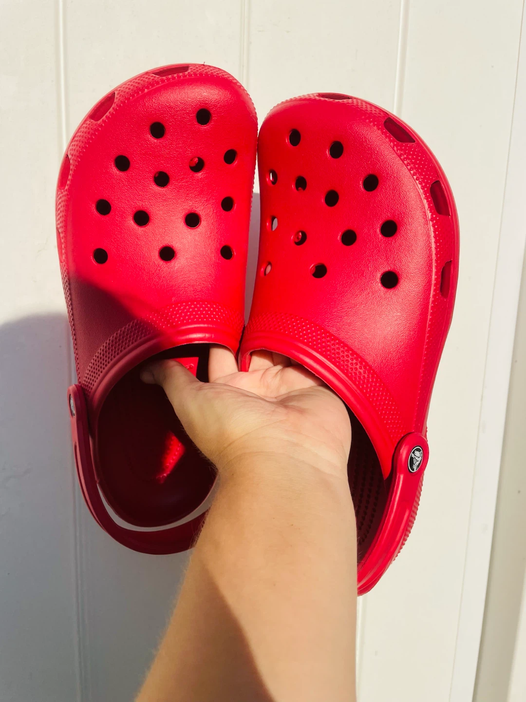 New Crocs Men’s size 12 in color red