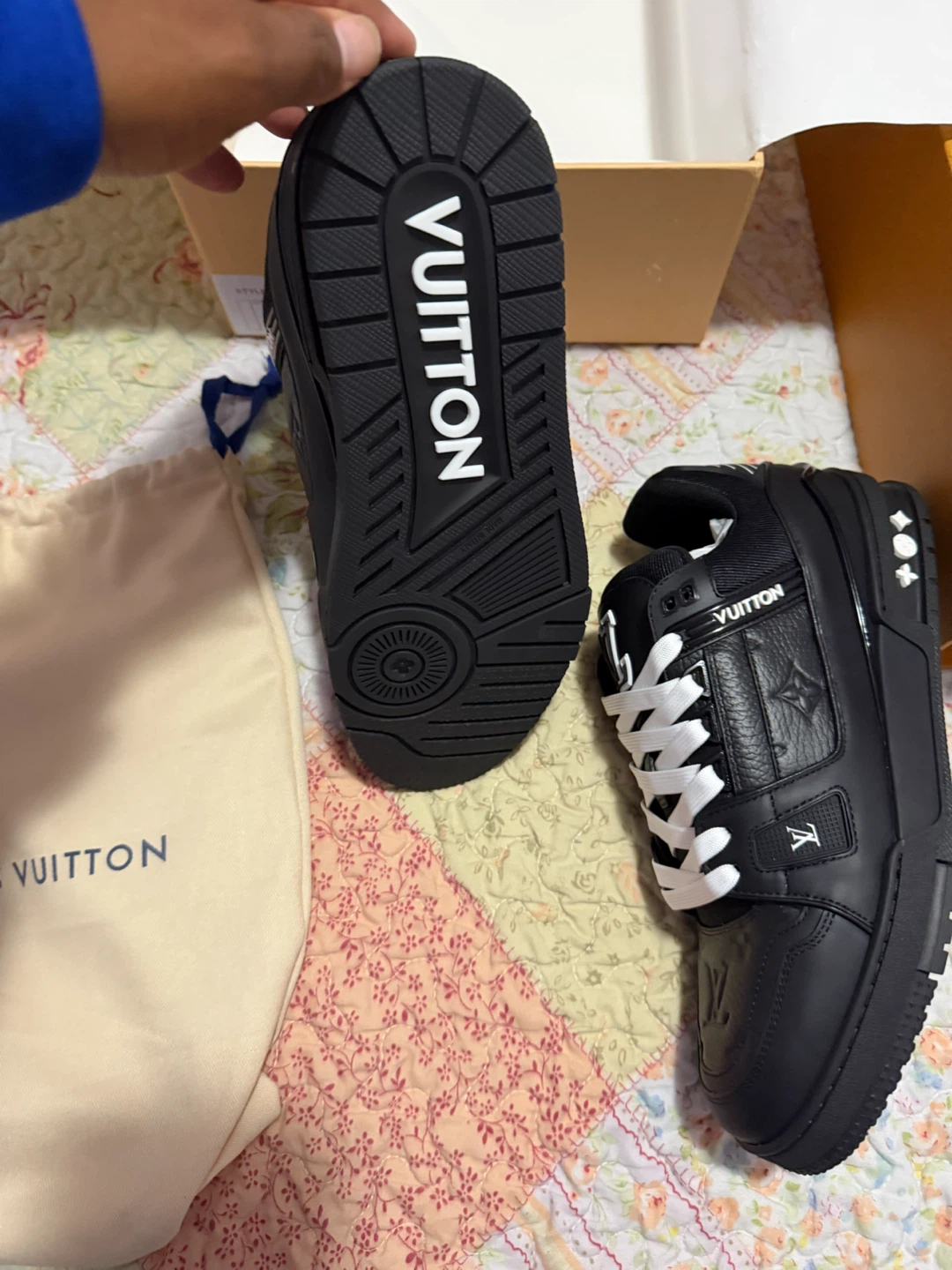 Louis Vuitton men’s sneakers Size 8 - photo 5