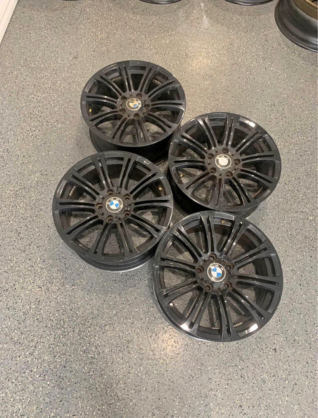 BMW M rips 17