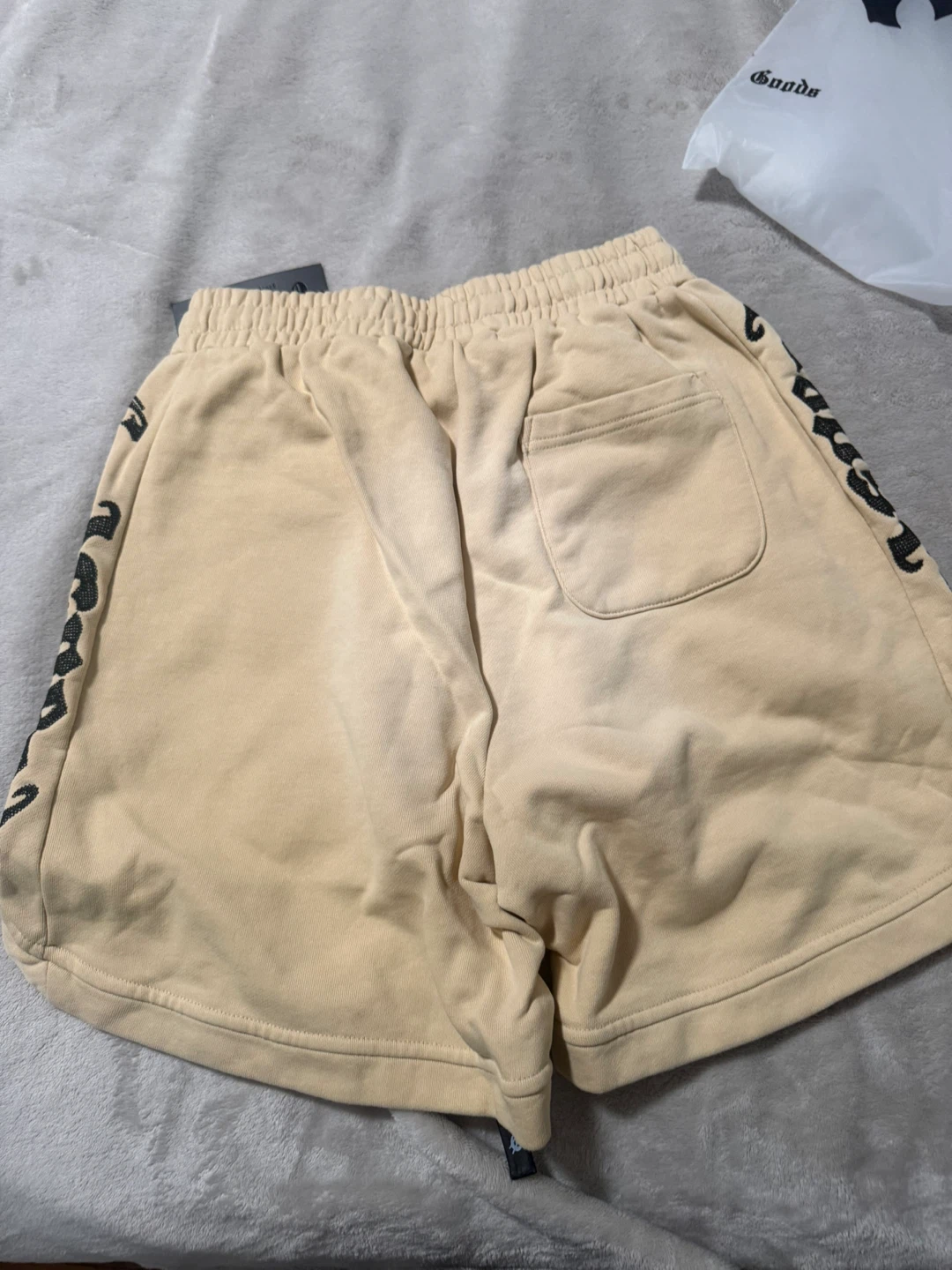Beige Godspeed shorts size Medium - photo 2